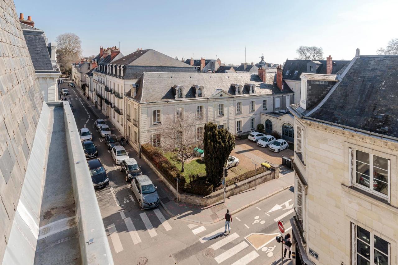 Hotel Corneille - Entree Autonome, Reception En Ligne - Encore Mieux Tours Bagian luar foto
