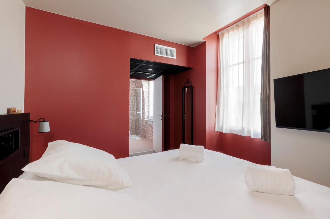 Hotel Corneille - Entree Autonome, Reception En Ligne - Encore Mieux Tours Bagian luar foto