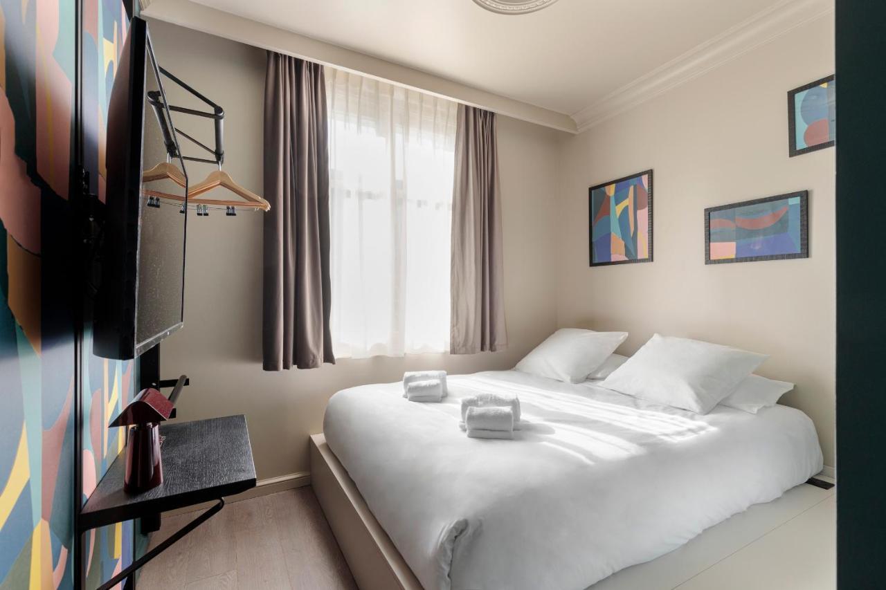 Hotel Corneille - Entree Autonome, Reception En Ligne - Encore Mieux Tours Bagian luar foto